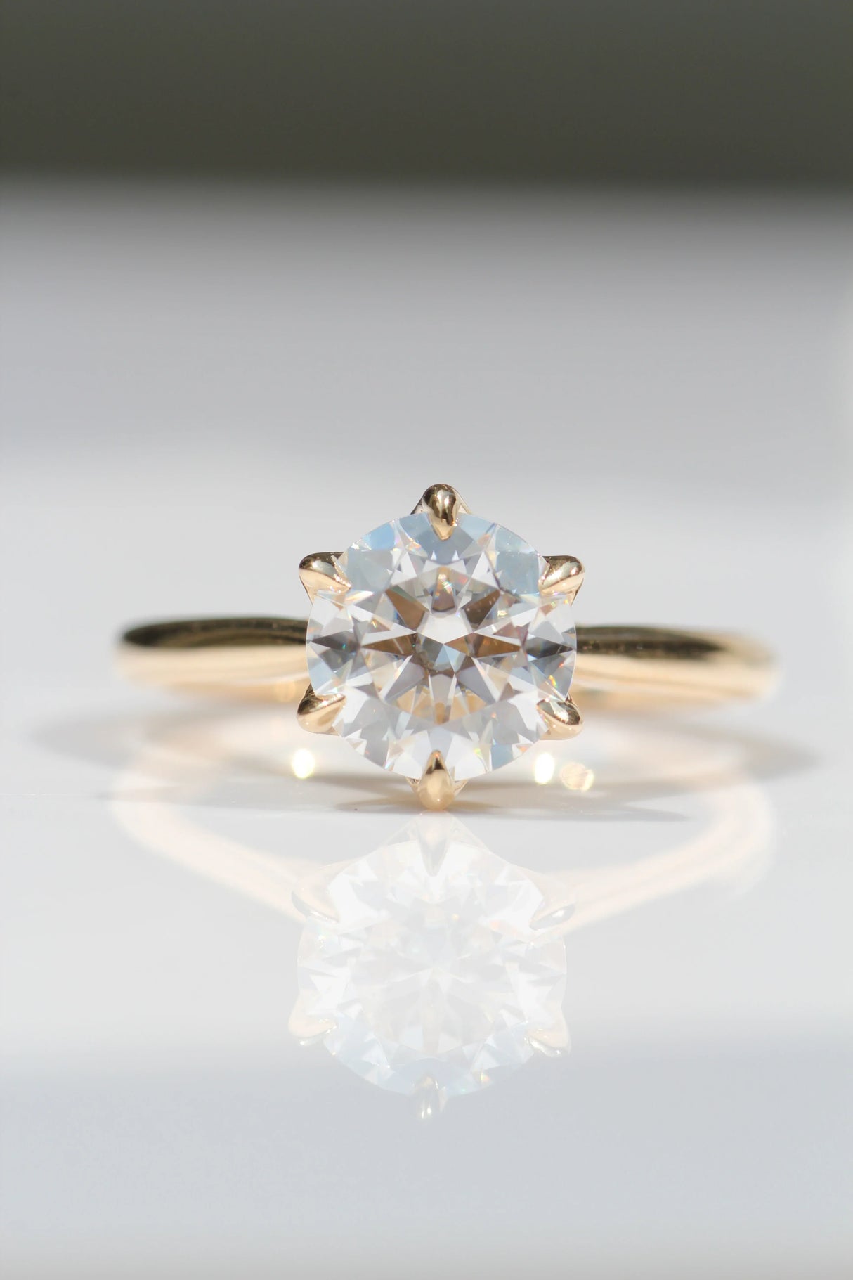Vintage Monaco, Round Cut