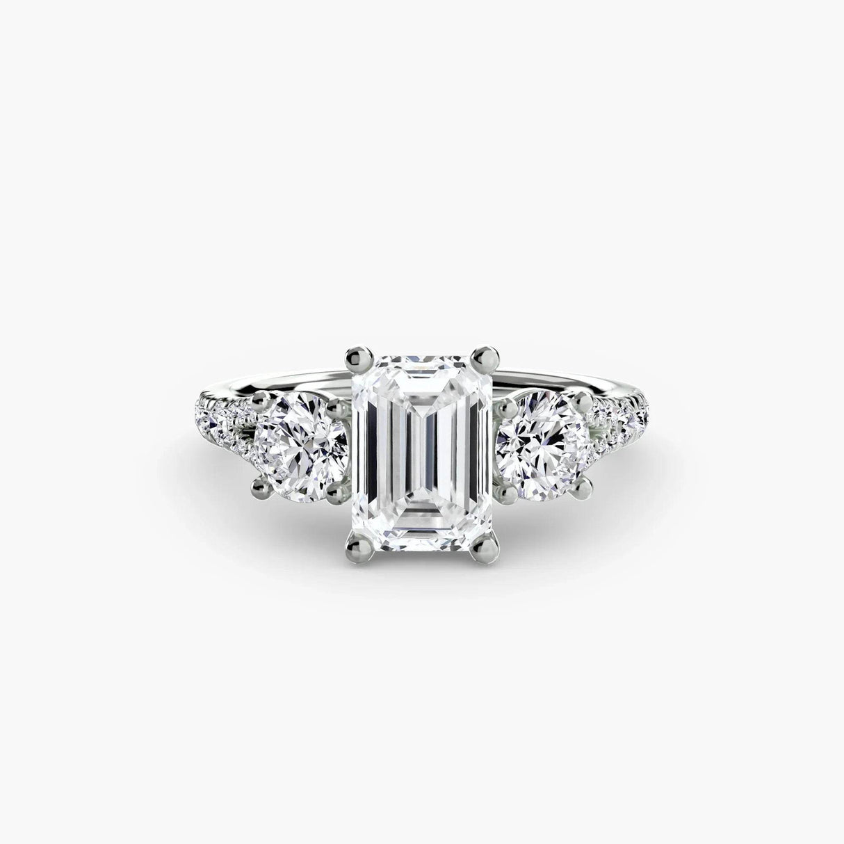 Three-Stone with Pavé Band 3 - 4Me1