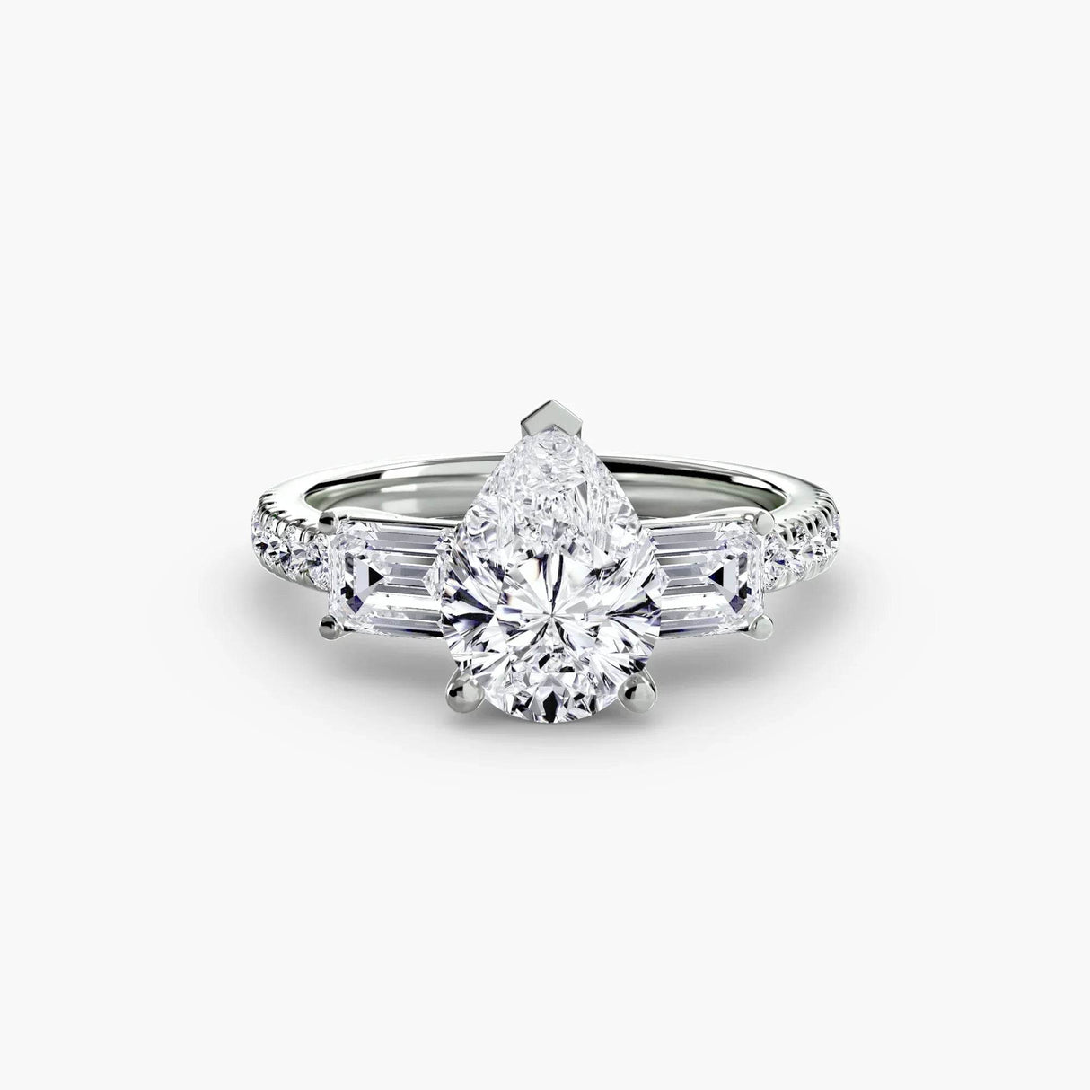 Three-Stone Ring with Pavé Band 4 - 4Me1 