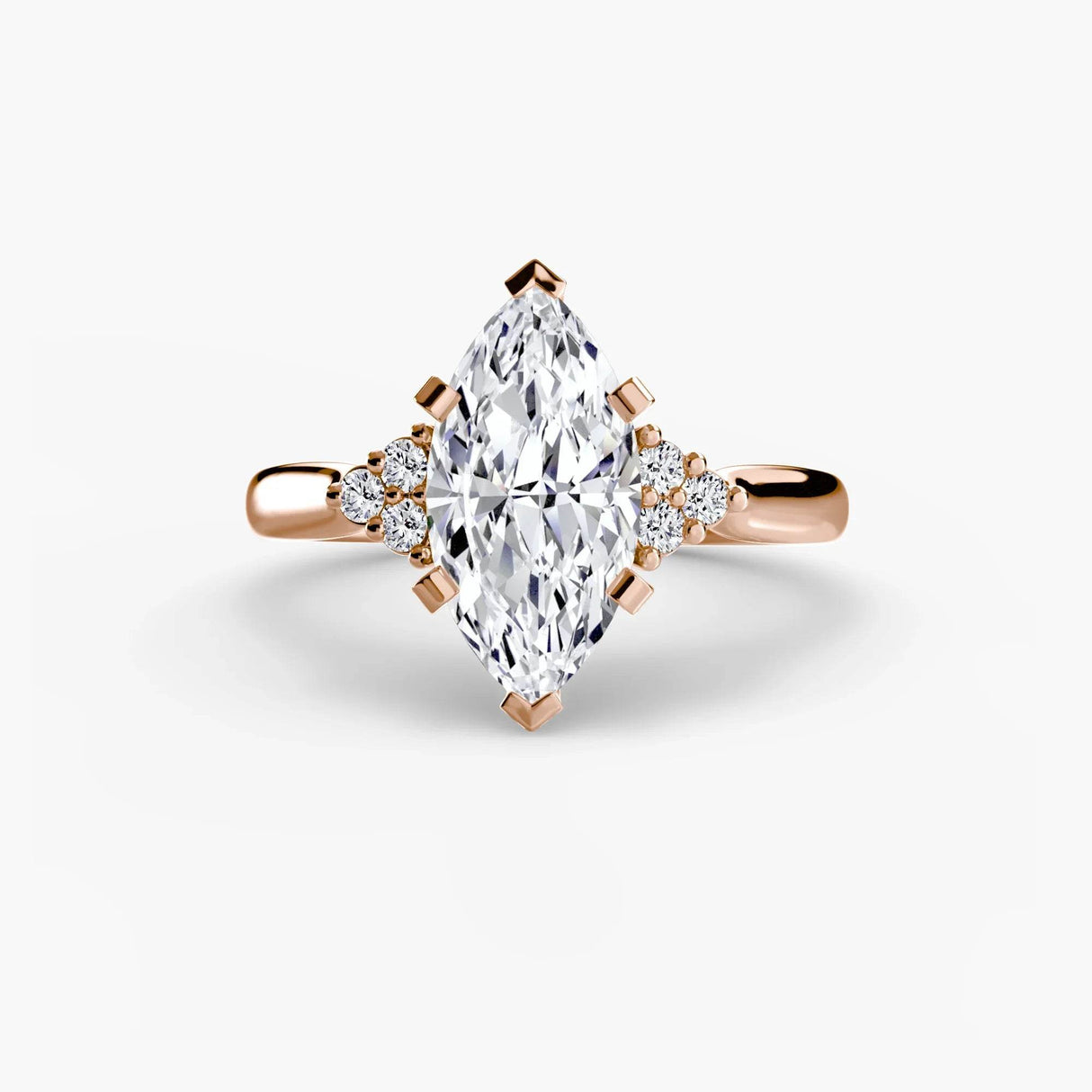 Solitaire with Cluster Shoulders 2 - 4Me1 