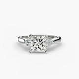 Solitaire with Cluster Shoulders 2 - 4Me1 