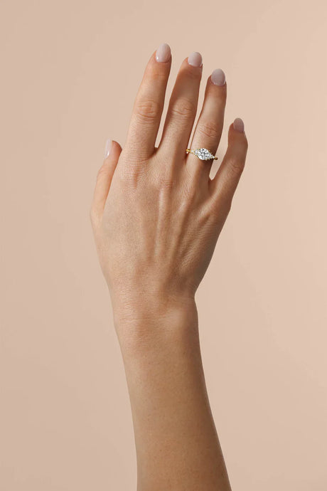 The Maeve Ring | Round