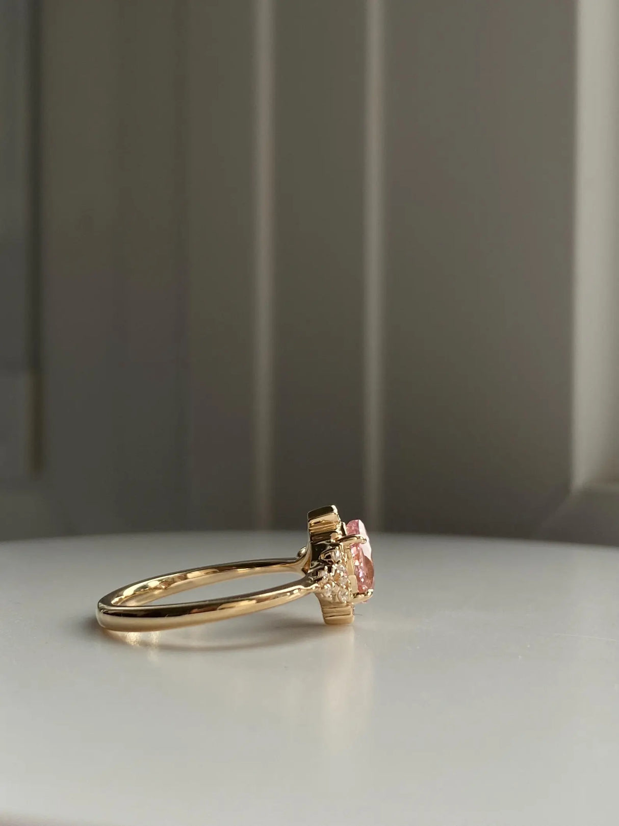 Nhẫn Dela – Pear Cut Fairytale